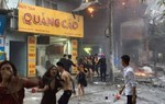 Cô gái 'dùng áo ngực che miệng thoát đám cháy' phản pháo trên mạng