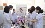 Tập thể đoạt giải Kovalevskaia 2018: Những nữ giảng viên dành trọn đam mê cho nghiên cứu khoa học