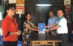 'Đồng hành cùng giáo viên vượt khó'