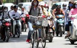 Bắc bộ nắng nóng gần 40 độ đến hết tuần