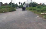 Thanh niên bị giang hồ chém gục trước nhà cha vợ vì nợ nần