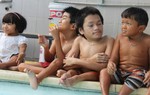 Gia đình ấm áp của trẻ mắc bệnh xương thủy tinh