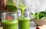 Top 4 loại sinh tố xanh giúp điều trị huyết áp cao