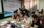 Hỗ trợ phụ nữ 3 tỉnh lập kế hoạch kinh doanh, ứng phó thiên tai