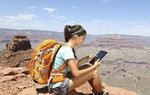 Chi mạnh tiền cho con đi trại hè quốc tế, nhận về tour du lịch nghỉ dưỡng