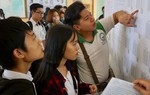 Hơn 50% thí sinh đăng ký thi THPT quốc gia chọn bài tổ hợp sử, địa, giáo dục công dân