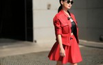 Hoa hậu quý bà Sương Đặng hồi xuân nhờ váy áo xi-tin