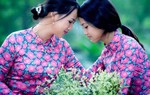 Nhà thiết kế Châu Ny ra mắt bộ áo dài xuân cho mẹ và con gái mới lớn 