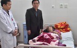 Gia đình đau đớn vì nữ hộ sinh đưa thuốc dưỡng thai thành phá thai