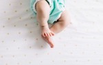 Nghi con bị cắt một phần dương vật, mẹ đâm đơn kiện bác sĩ 