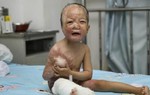 Những điều mẹ cần biết để không làm trẻ bị bỏng khi tắm