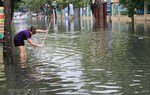 Các tuyến đường Đà Nẵng ngập sâu sau mưa lớn