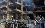 Nổ bom tại Iraq: Ít nhất 75 người chết