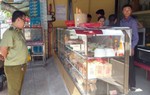 TPHCM: Điều tra vụ gần 50 trẻ nhập viện cho kết quả chà bông gà nhiễm tụ cầu vàng