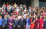 Cán bộ nữ ngoại giao trước cuộc cách mạng công nghệ 4.0