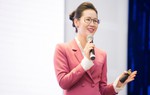Dương Thùy Linh truyền cảm hứng cho nữ sinh viên qua sự kiện Women Deliver 