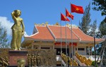 Phụ nữ tuổi Dậu nổi tiếng: Huyền thoại anh hùng Võ Thị Sáu