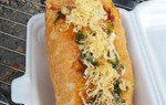 Phụ huynh Sài Gòn cẩn trọng khi mua bánh mì chà bông cho con