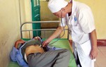 Ăn tiết canh lợn rừng, 32 người nhập viện cấp cứu