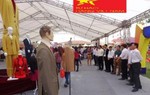 Hà Nội lần đầu tổ chức vinh danh làng nghề may comple, veston