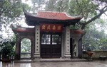 ‘Mất tiền’ công đức ở Đền Thượng, Lào Cai: Trách nhiệm thuộc về ai? 