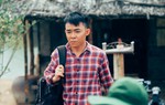 'Hot boy kẹo kéo' Lê Cường vay nóng lãi suất cao để có tiền làm MV
