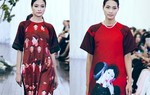 Áo dài Tết 'kết duyên' cùng hội họa