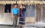 Lớp học truyền đam mê cồng, chiêng cho thiếu nhi người Churu