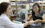 Tại sao người lao động ồ ạt xin rút BHXH 1 lần?