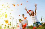 Ca khúc chính thức Ngày Quốc tế Hạnh phúc