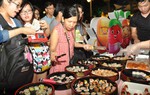 Liên hoan món ngon các nước giá không quá 30 ngàn/món