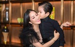 Tình cảm ấm áp của gia đình Khánh Thi - Phan Hiển 