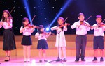 Cực yêu màn biểu diễn của dàn hợp xướng với 200 nghệ sĩ nhí