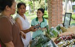 Chợ phiên nông sản hút người tiêu dùng Sài Gòn dịp cuối tuần
