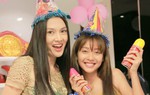 Khả Ngân đón sinh nhật tuổi 19 tại phim trường