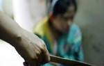 Triệu tập đối tượng đánh mẹ vợ và vợ