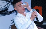 Dương Trường Giang òa khóc trong ngày ra mắt album đầu tiên