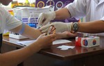 Người nhiễm HIV/AIDS được hỗ trợ đóng bảo hiểm y tế thế nào?