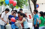 'Bom' bóng bay khí Hidro: Nguy hiểm sao chưa bị cấm