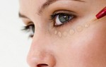 Xóa thâm quầng mắt bằng thực phẩm
