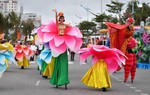 Tưng bừng Carnival Đường phố Sầm Sơn 2019