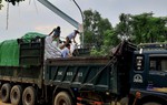400 tấn gạo cứu đói đến với bà con vùng lũ Hương Khê