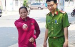 Chủ tịch Hội LHPN Việt Nam gửi thư khen người phụ nữ nghèo trả lại 300 triệu tiền rơi