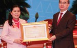 Bà Nguyễn Thị Thanh Hòa được trao Huân chương độc lập hạng Nhì