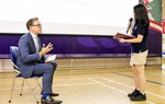 Học sinh Vinschool 'gọi vốn' qua lớp học mô phỏng show truyền hình Shark Tank