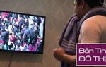 Sợ con giật mình, ông bố bỉm sữa ngậm chặt khăn khi U23 ghi bàn