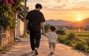 "Gà trống nuôi con"