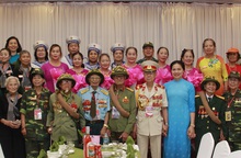 Chủ tịch Hội LHPN Việt Nam gặp mặt Đoàn cựu chiến binh 3 chiến dịch lịch sử Việt Nam