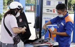 Giá xăng dầu tăng lần thứ 3 liên tiếp