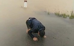 Thừa Thiên - Huế: Đã tìm thấy thi thể sản phụ bị lũ cuốn trên đường đi sinh